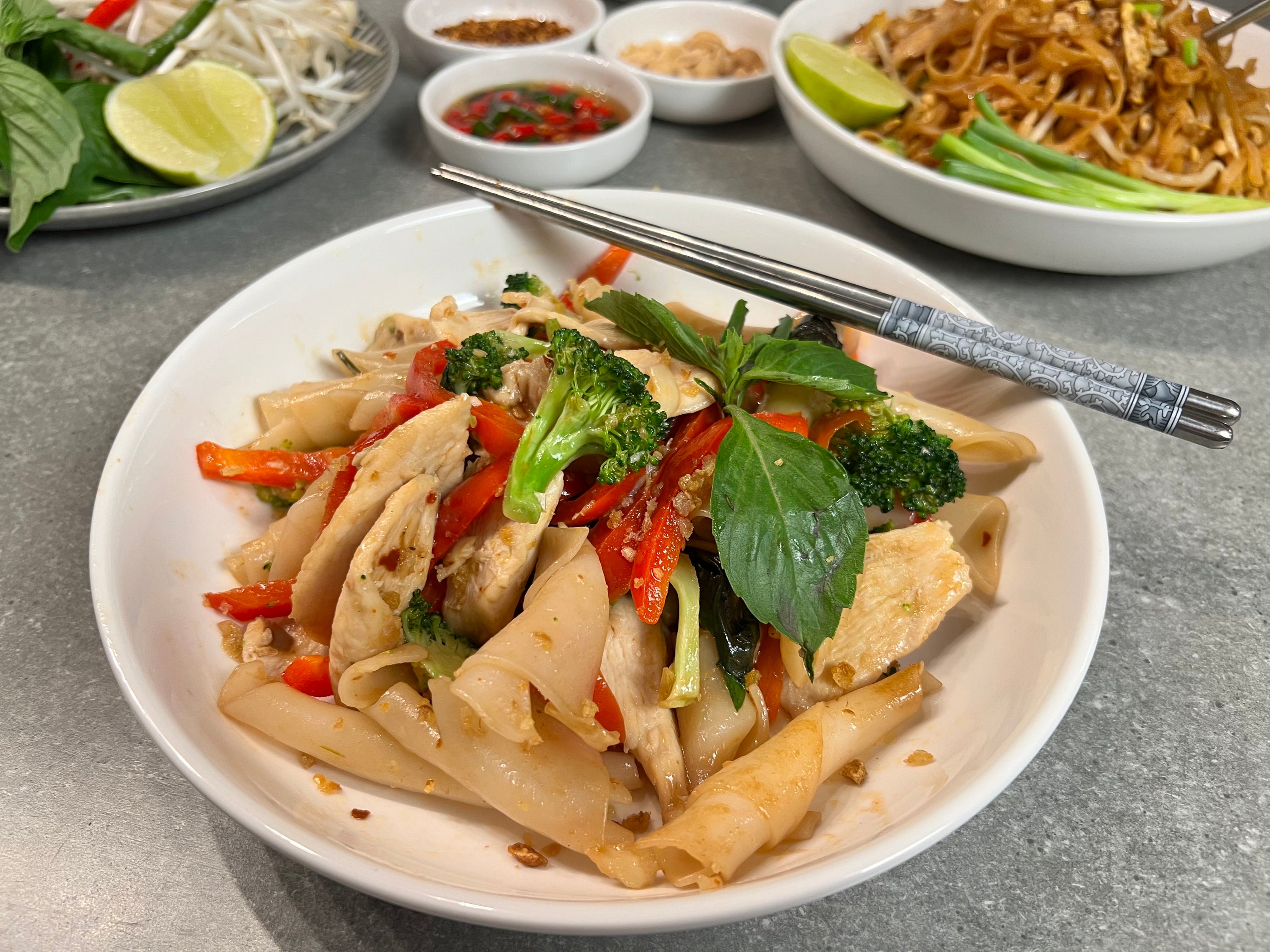 Pad Kee Mao Kit